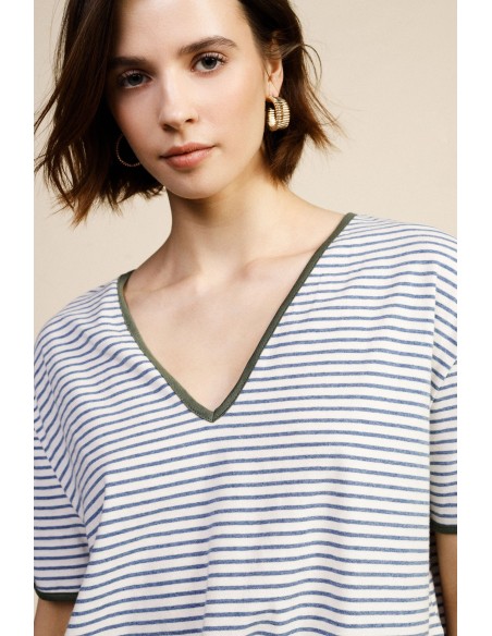T-shirt às riscas com decote em V Dixie