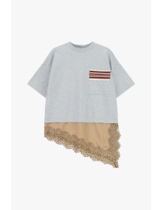 T-Shirt Mangas Curtas Bolsinho e Acabamento em Renda Dixie 2