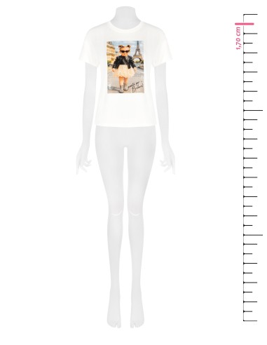 T-Shirt Regular Em Algodão Com Estampa de Menina e Strass Rinascimento
