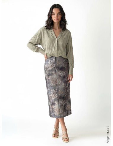 Camisa ampla com efeito balão na frente em tecido leve misto de viscose com decote em V Rinascimento