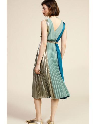 Vestido Midi Plissado Sem Mangas Com Aplicação Dixie