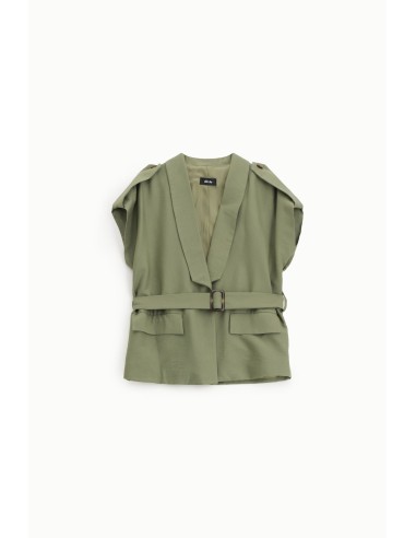 Colete Com Cinto E Bolsos Dixie