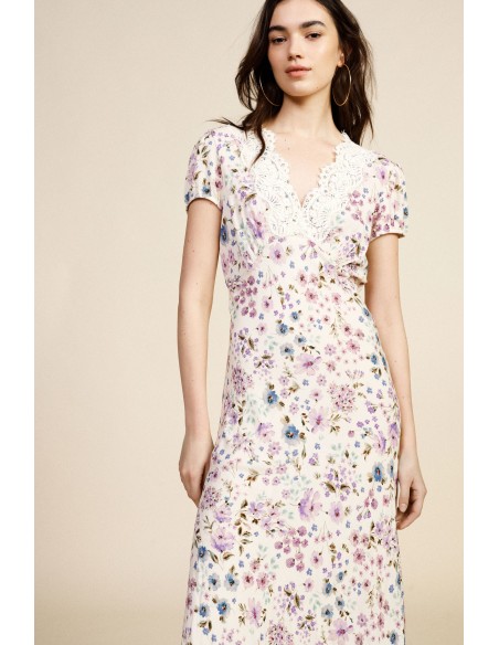 Vestido Longo Floral com Decote Bordado Dixie