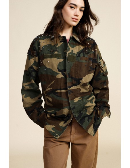 Blazer com estampado militar e tachas Dixie
