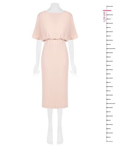 Vestido Longo em Tecido Fluido com Mangas Morcego Rinascimento