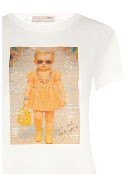 T-Shirt Regular em algodão com estampado de menina e strass Rinascimento