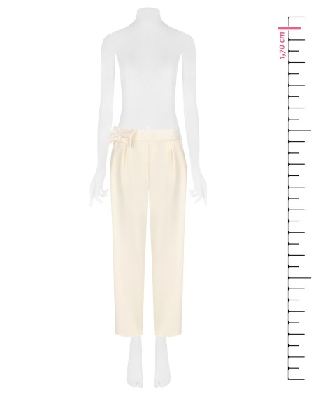 Calças cigarette em misto de viscose com laço na cintura e elástico atrás Rinascimento