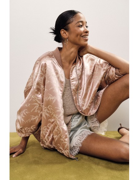 Bomber Oversize com Estampa de Folhagem e Fecho de Correr Dixie