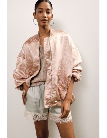 Bomber Oversize com Estampa Folhagem e Fecho de Correr Dixie