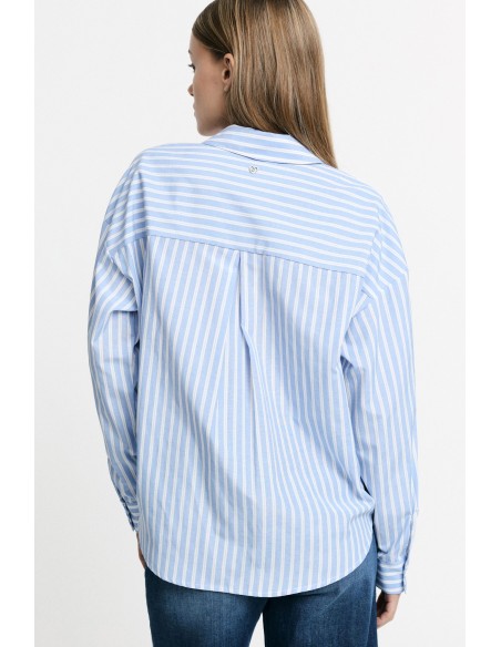 Camisa às Riscas com Bolso e Detalhes Vazados Please