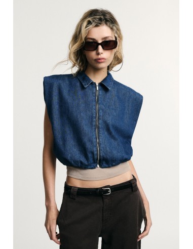 Colete cropped com fecho de correr e gola clássica Please