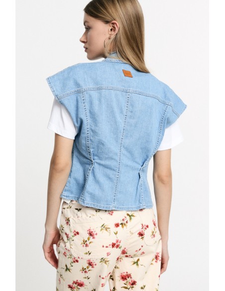 Colete Cropped com Botões e Bolsos Frontais Please