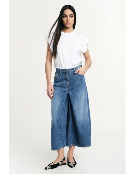 Jeans de perna larga, cintura alta, cinco bolsos Please