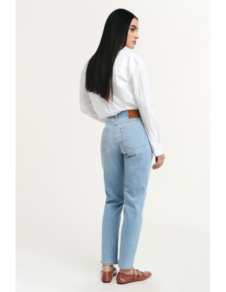 Jeans de Perna Reta Cintura Média Detalhe Clássico Please