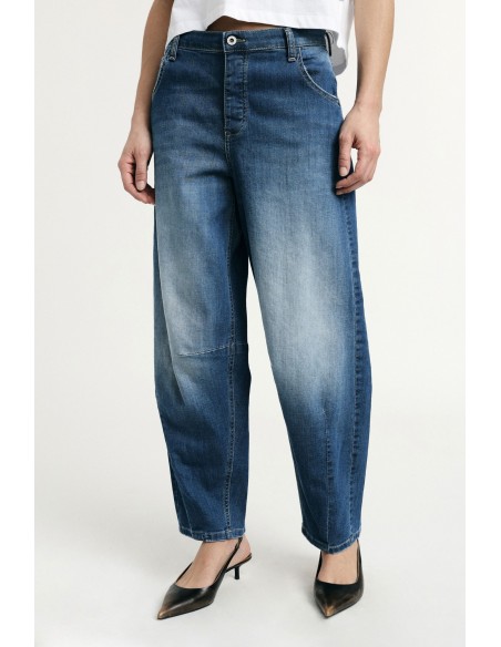 Jeans Balloon Fit de Cintura Alta com Pinças Please