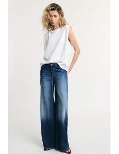 Jeans de Perna Larga Cintura Alta com Bolsos Aplicados Please