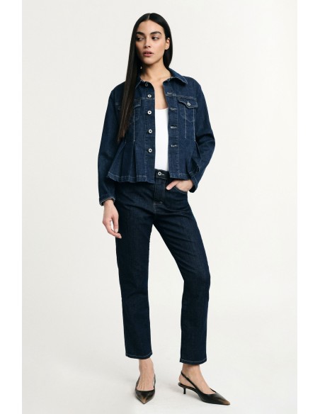 Jeans corte regular, perna reta, com cinco bolsos Please