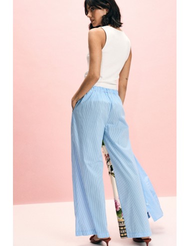 Calças Palazzo com Estampa Floral e Riscas Please