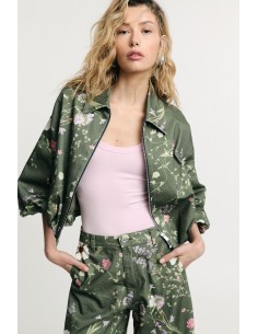 Bomber curta com fecho de correr e estampa floral Please