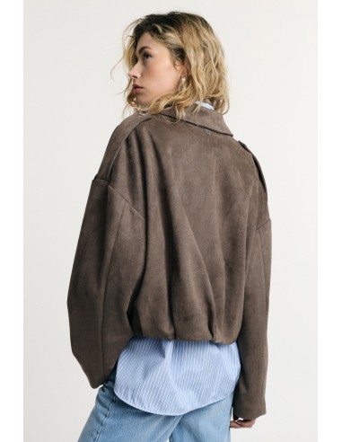 Bomber Curto com Fecho de Correr e Ombros Estruturados Please