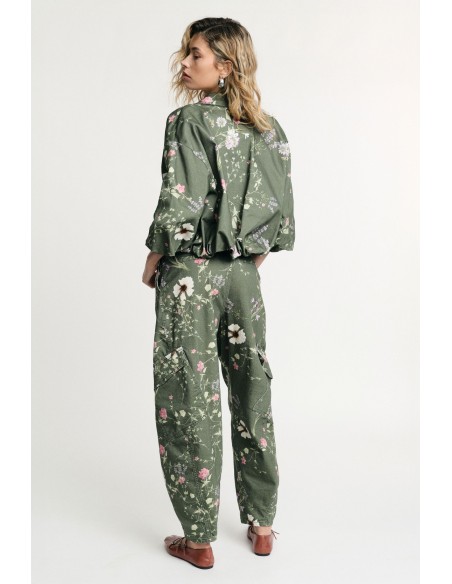 Calças Cargo Estampa Floral Cintura Alta Bolsos Laterais Please