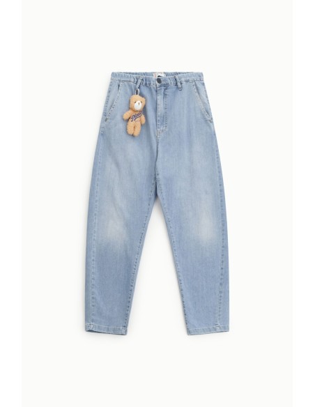 Jeans balloon fit com porta-chaves de ursinho Please