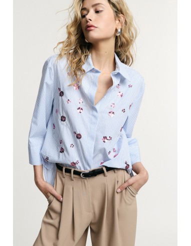 Camisa riscada com flores bordadas e mangas 3/4 Please