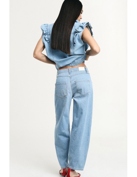 Jeans Baloon Fit Cintura Média com Lavagem Clara Please