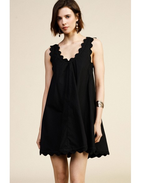 Vestido curto sem mangas com acabamento festonado Dixie