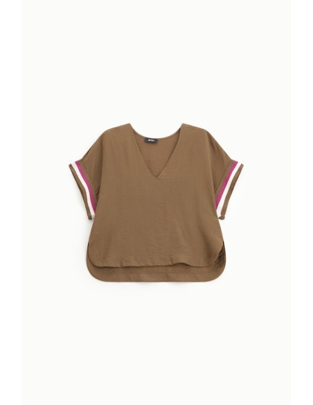 Blusa com decote em V e mangas curtas às riscas Dixie