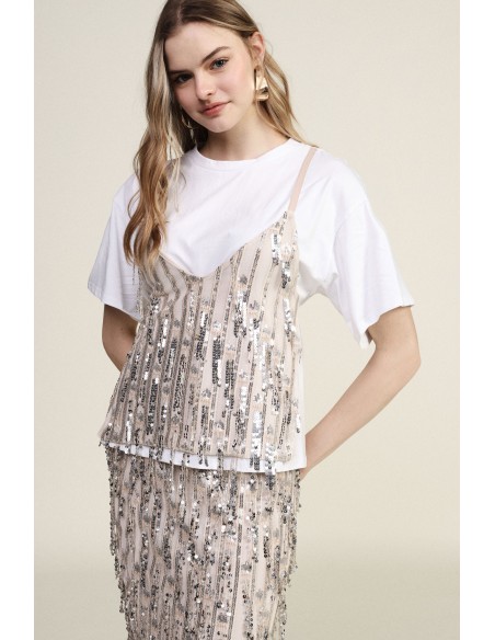 Top com T-shirt e detalhes decorativos em camadas Dixie
